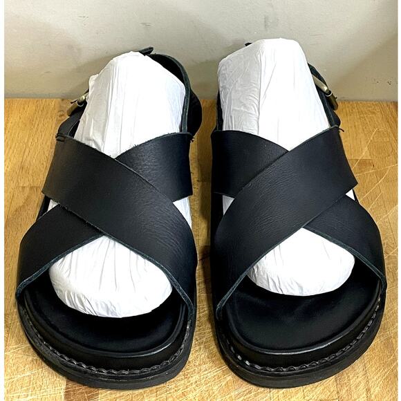 Liberte Capri Sandal Black Leather Buckle Casual Women's Size 8.5 - Picture 10 of 10